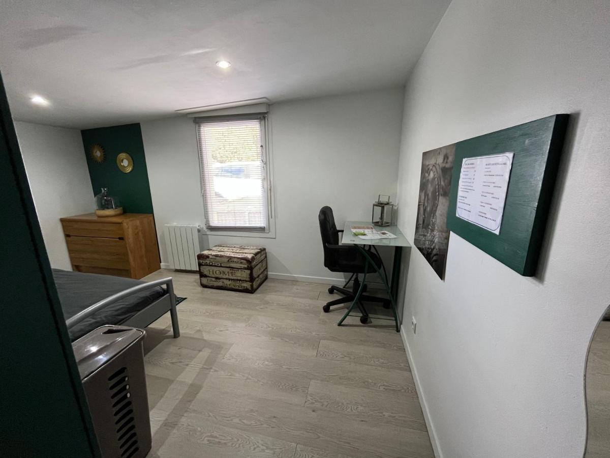 Chambres D'Hotes A La Forge Du Coglais La Selle-en-Cogles Экстерьер фото