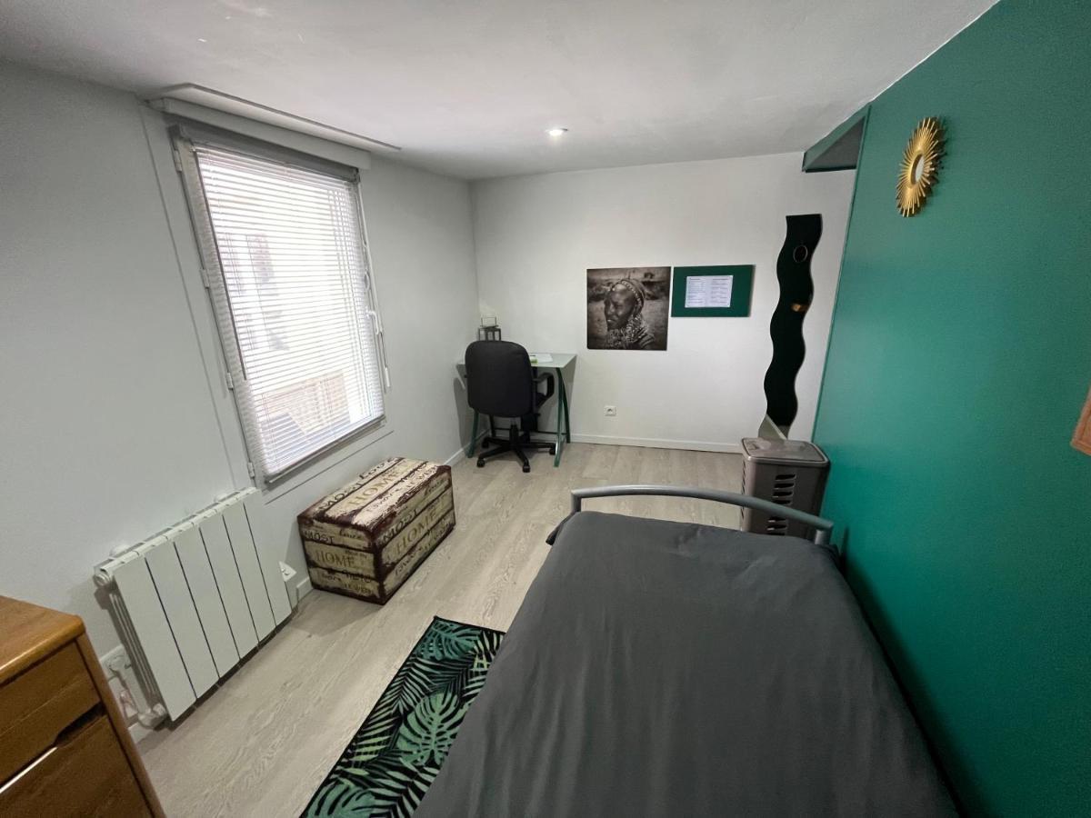 Chambres D'Hotes A La Forge Du Coglais La Selle-en-Cogles Экстерьер фото
