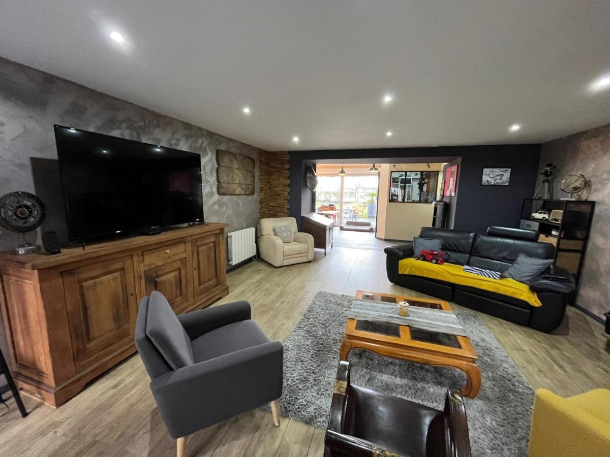 Chambres D'Hotes A La Forge Du Coglais La Selle-en-Cogles Экстерьер фото