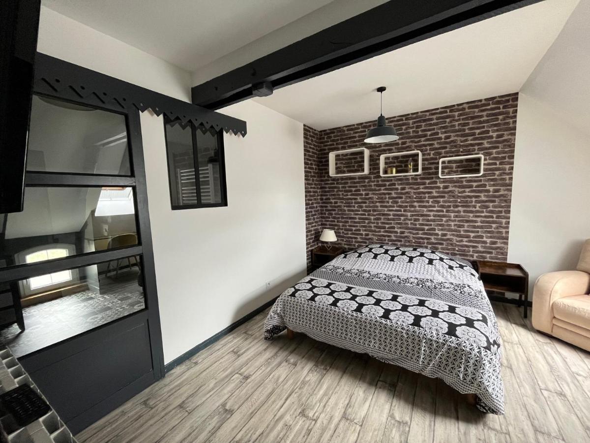 Chambres D'Hotes A La Forge Du Coglais La Selle-en-Cogles Экстерьер фото